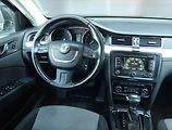 Škoda Superb (2013) 2.0 TDI, Automat, Bi-Xenony - náhled 7