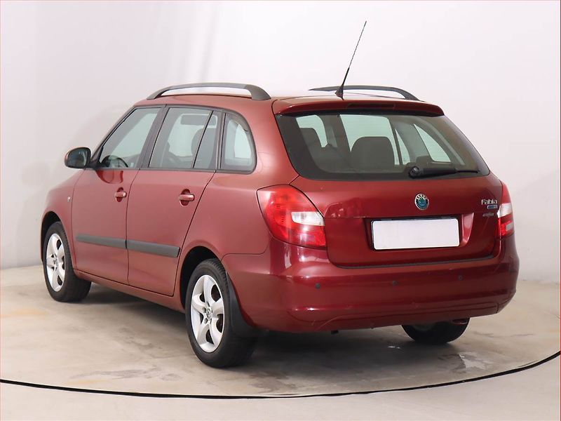Škoda Fabia (2008) Ambiente 1.2 12V, Serv.kniha - fotka 4 z 15