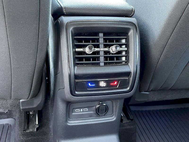 Škoda Kodiaq (2025) 2.0 TDI 142 kW 4x4 DSG Selecti - fotka 27 z 35