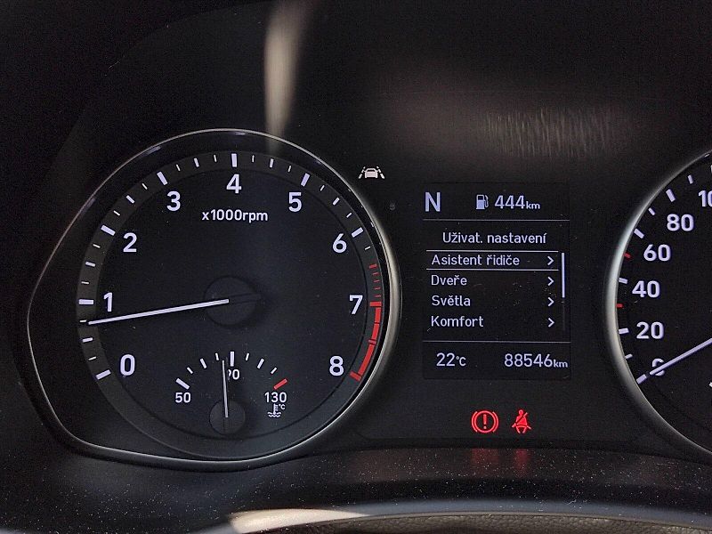 Hyundai i30 (2024) CW 1,5 T-GDI 117 kw - fotka 11 z 35