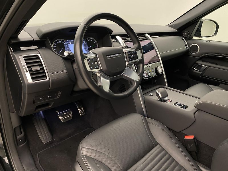 Land Rover Discovery P360 R-DYNAMIC SE AWD AUT CZ - fotka 4 z 50