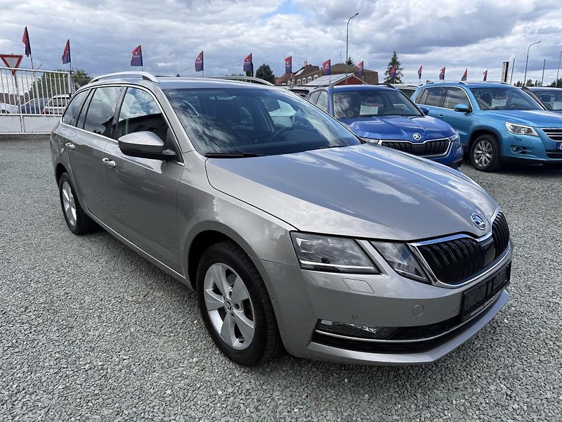 Škoda Octavia 1.5 TSI DSG STYLE - fotka 1 z 14