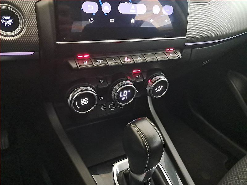 Renault Arkana (2021) 1.3 TCe, Automat, Kůže, Navi - fotka 13 z 17