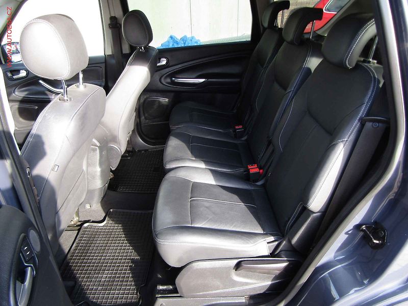 Ford S-MAX (2012) 2.0 TDCi, AT, navi, bixen - fotka 10 z 22