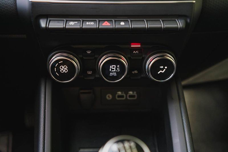 Mitsubishi Colt (2025) Intense 1.0 Turbo, ČR,1.maj - fotka 23 z 29