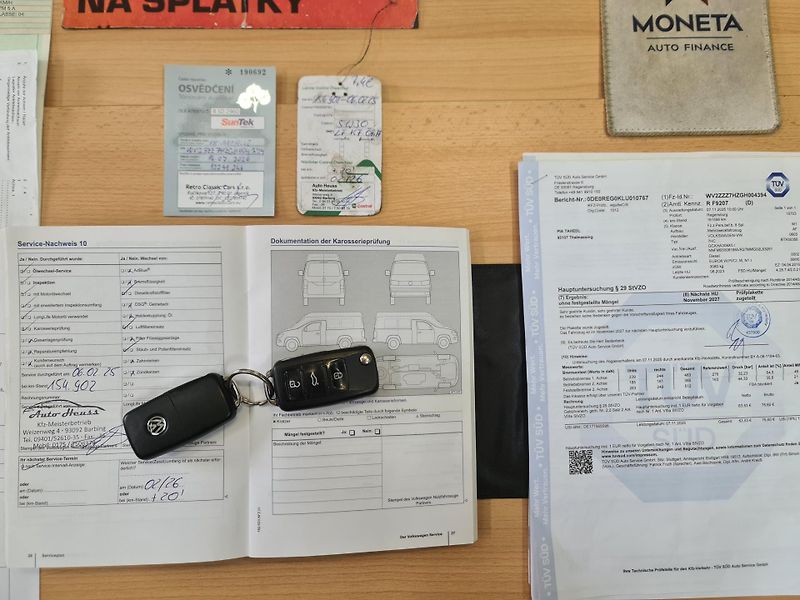 Volkswagen Transporter (2016)  CARAVELLE T6 2.0 TDi OLOMOUC - fotka 67 z 86