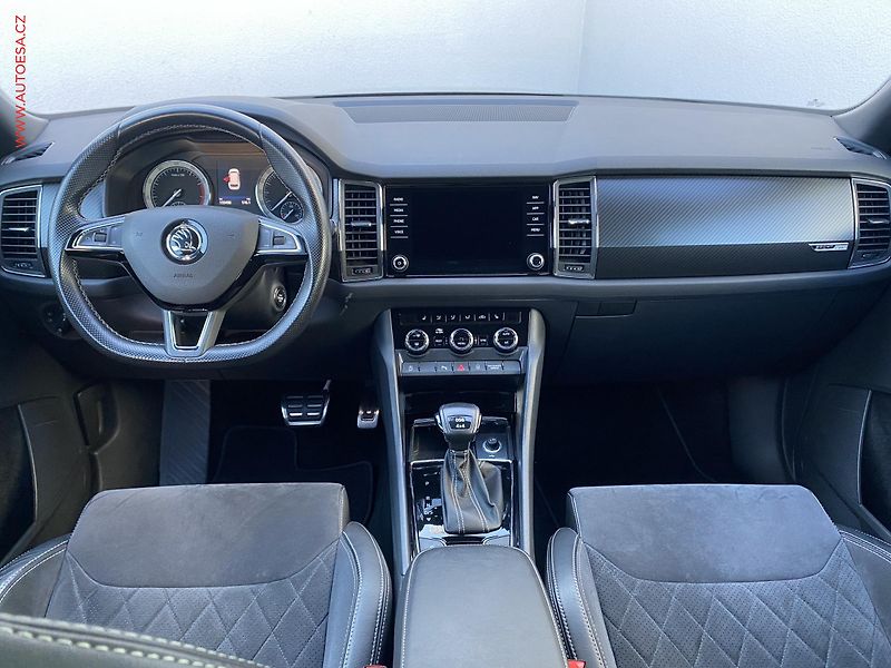 Škoda Kodiaq (2019) 2.0 TSi 4x4, SportLine, DSG - fotka 8 z 20