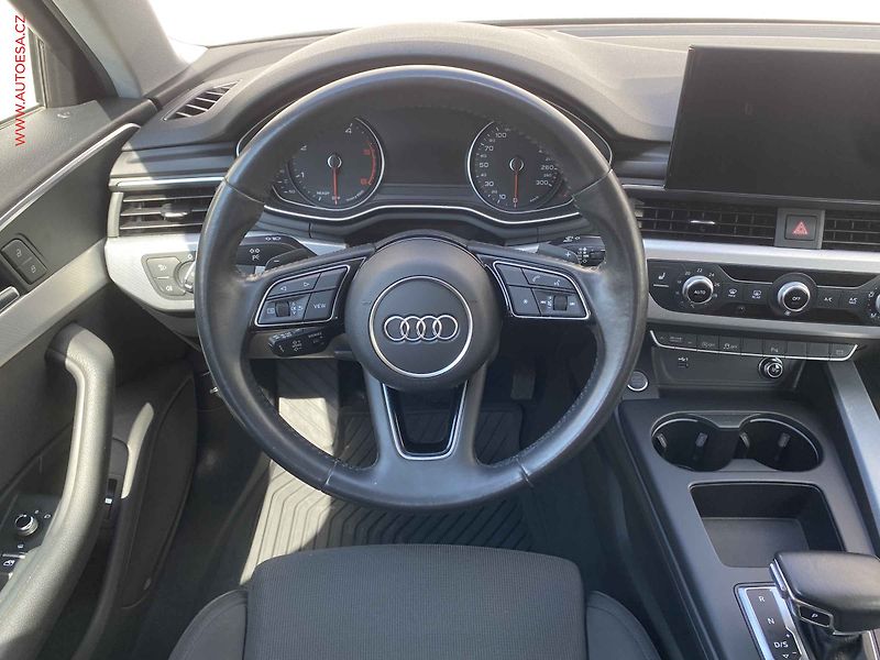 Audi A4 (2019) 2.0 TDi Quattro, AT. LED - fotka 11 z 20
