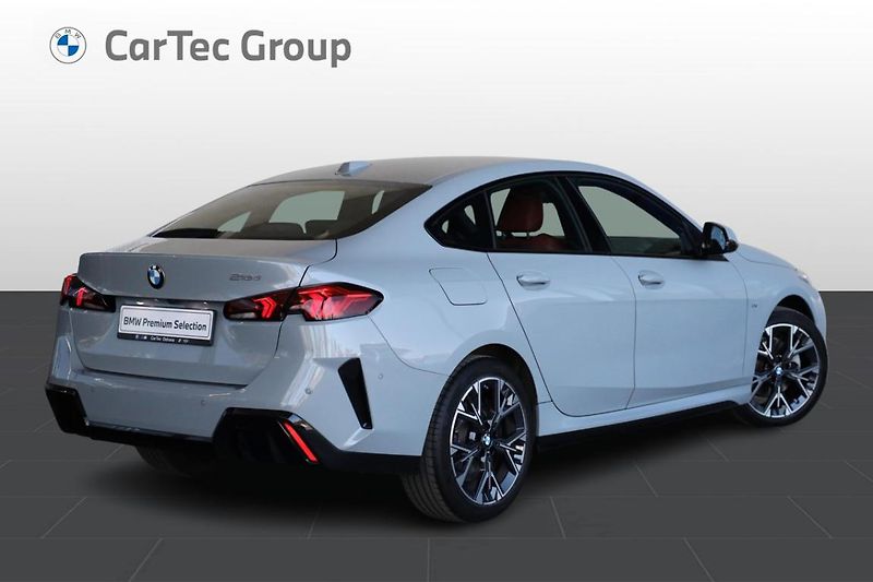 BMW Řada 2 218d Gran Coupe - fotka 2 z 22