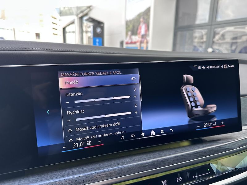 BMW i7 xDrive60 - fotka 16 z 31