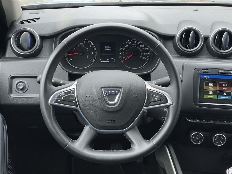 Dacia Duster 1,3 TCe 150 4x4 Celebration - fotka 8 z 22