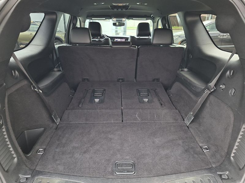Dodge Durango (2021) 5,7L V8 4x4,Top výbava, 7 míst - fotka 16 z 31