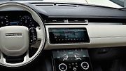 Range Rover Velar.