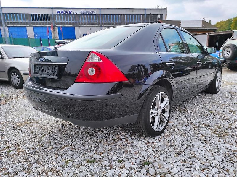 Ford Mondeo AUTOMAT, GHIA, LIFTBACK - fotka 6 z 20