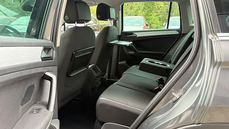 Volkswagen Tiguan 2.0TDI 4Motion DSG  - fotka 13 z 16