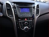 Hyundai i30 (2013) 1.6 MPI, Serv.kniha, Tempomat - náhled 12