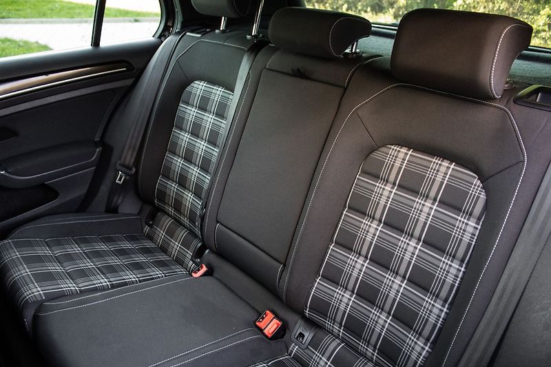 Volkswagen Golf - fotka 29 z 30