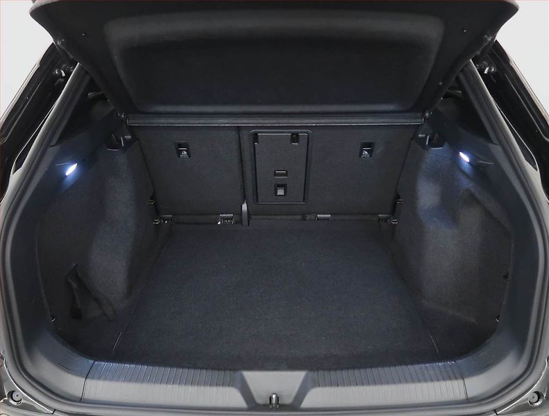 Volkswagen ID.4 (2020) Pro Perf. (82 kWh), SoH 82% - fotka 14 z 28