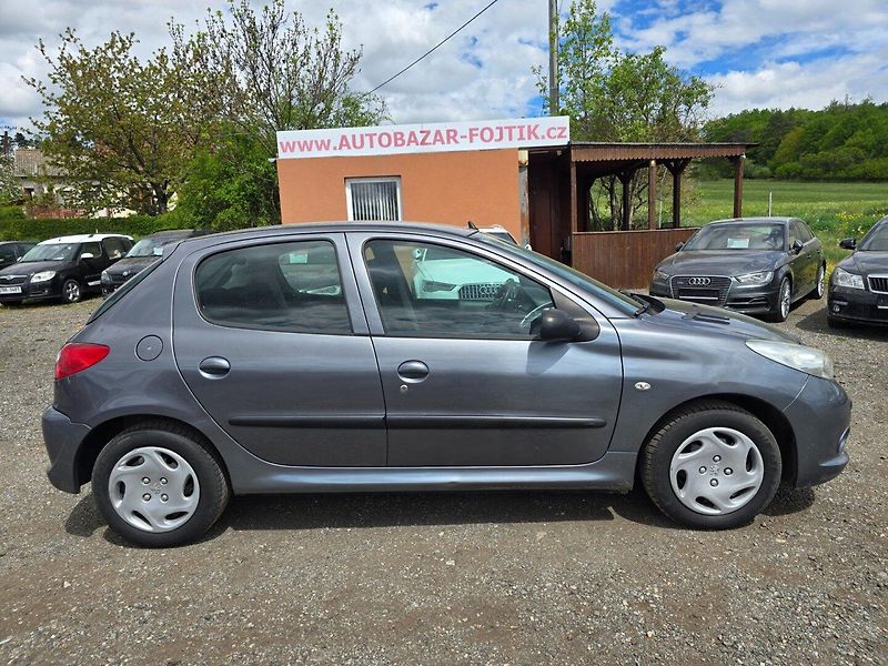 Peugeot 206 (2009) 206 1.1 44kw,klima,2 s - fotka 8 z 23