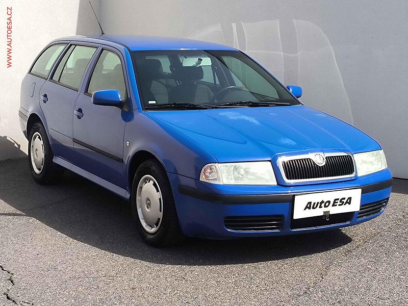 Škoda Octavia (2005) 1.6I, ČR, TZ, El.výbava - fotografie inzerátu