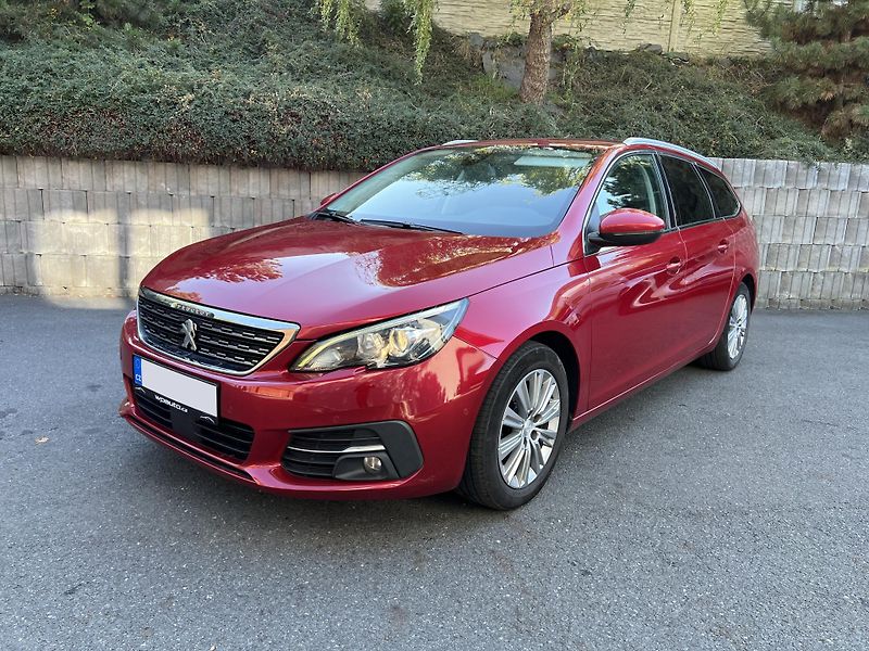 Peugeot 308 SW 1.5 BlueHDi 96 kW - fotka 2 z 17