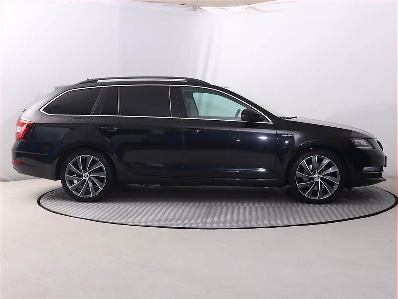Škoda Octavia (2017) Laurin&Klement 2.0 TDI, 4X4 - fotka 6 z 24