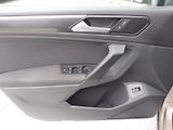 Volkswagen Tiguan (2019) Maraton Edition 2,0 TSI 140kW - náhled 17