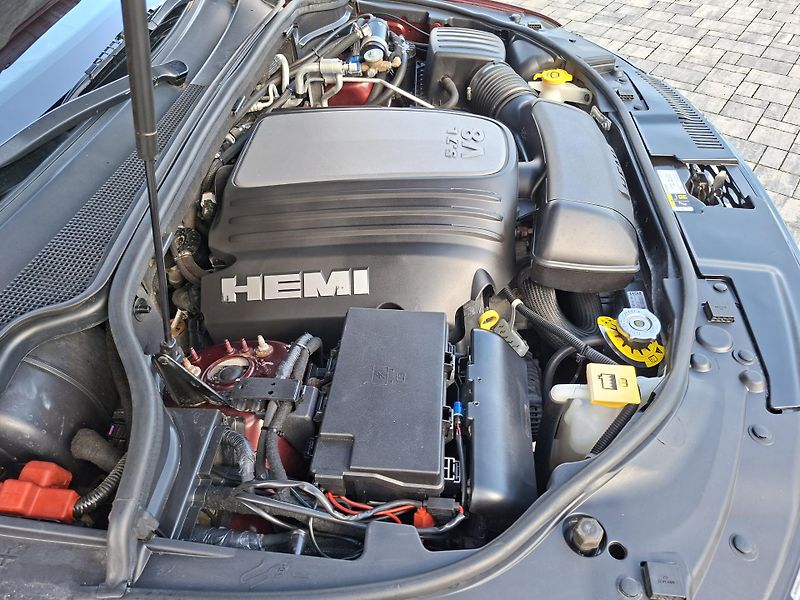 Dodge Durango (2019) 5,7L HEMI 4x4,7míst,tažné,LPG - fotka 42 z 45