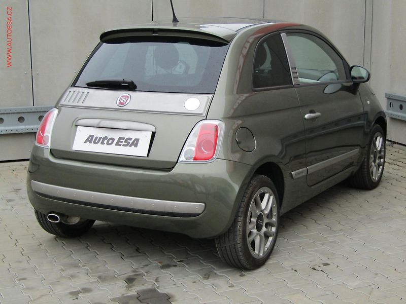 Fiat 500 (2010) 1.4i, servis.kniha - fotka 4 z 16