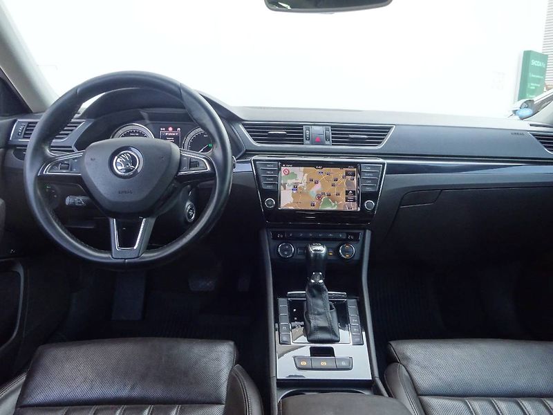 Škoda Superb (2016) 2,0 TDi/ 110kW  DSG  L&K - fotka 5 z 29
