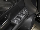 Mercedes-Benz GLA 2,0 200D 4Matic 1.maj.ČR.35tkm - náhled 18