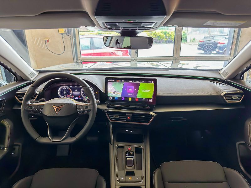 Cupra Formentor (2024) 2.0 TSI 190k DSG 4WD - fotka 7 z 9