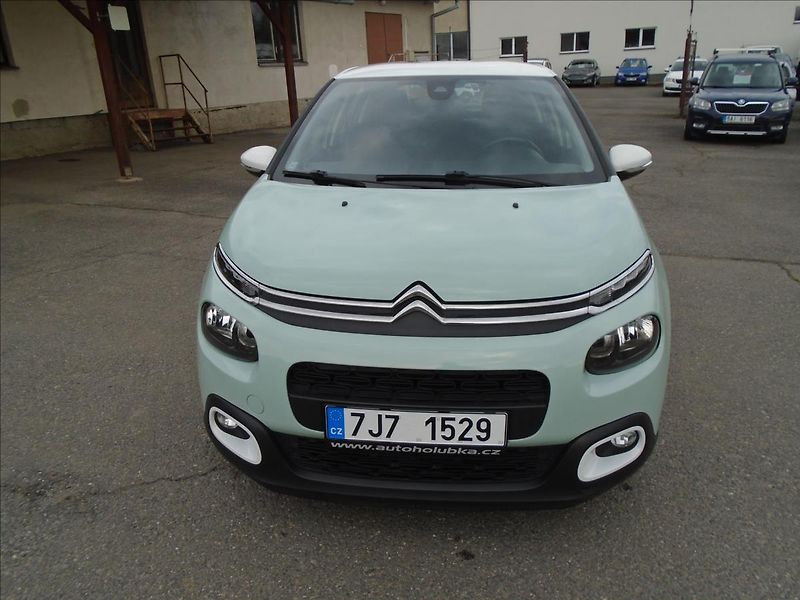 Citroën C3 1,2 - fotka 2 z 25
