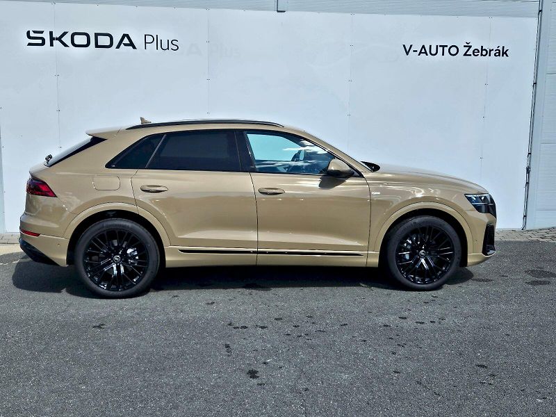 Audi Q8 (2025) 50 TDI 210kW quattro - fotka 7 z 27