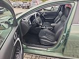Kia Ceed 1,5 T-GDI 7DCT automat  GT-Lin - náhled 10
