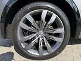 Volkswagen Touareg 3.0 TDI R-LINE   ONE MILLION - náhled 19
