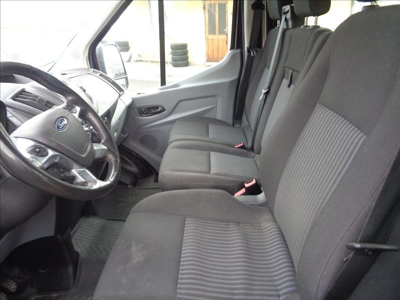 Ford Transit 2,0 - fotka 11 z 17