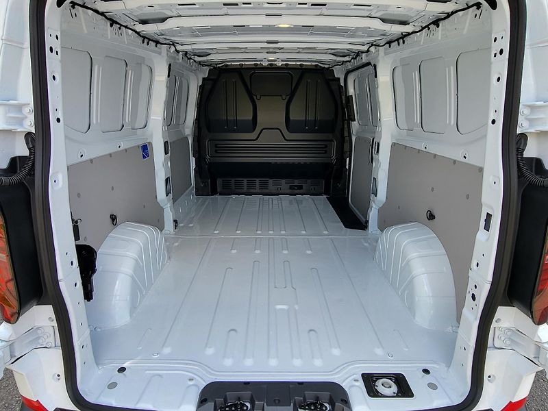 Volkswagen Transporter (2025) Skříň 2,0 TDI DR 110 kW - fotka 17 z 19