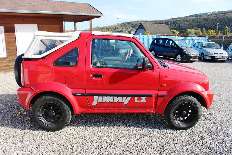 Suzuki Jimny (2000) 1,3LXi 4X4 EL.OKNA SERVO TAŽNÉ - fotka 8 z 15