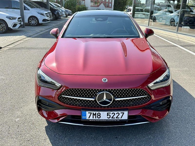 Mercedes-Benz CLE 300 4MATIC kupé Linie AMG - fotka 3 z 46