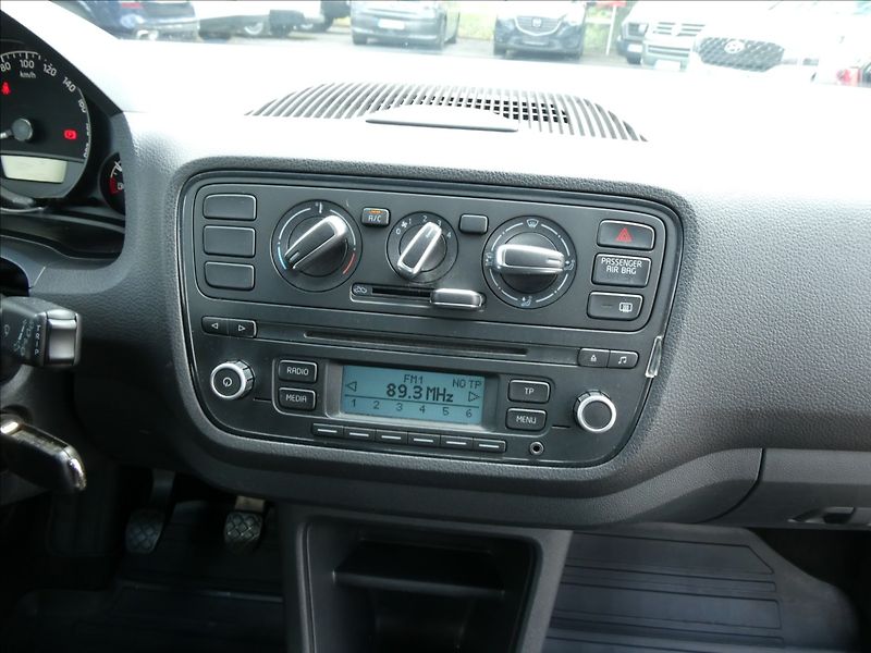 Škoda Citigo 1,0 MPi 44kW klima, ČR - fotka 23 z 29
