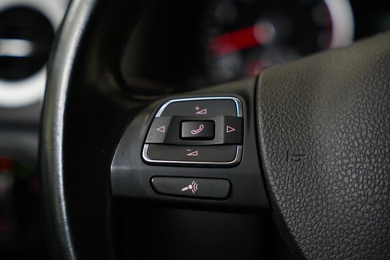 Volkswagen Tiguan - fotka 15 z 23