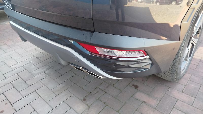 Hyundai Tucson (2023) 1.6 T-GDI Plug-in-Hybrid  4x4  - fotka 24 z 34
