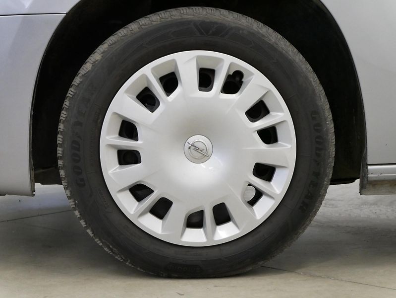 Opel Combo - fotka 10 z 25