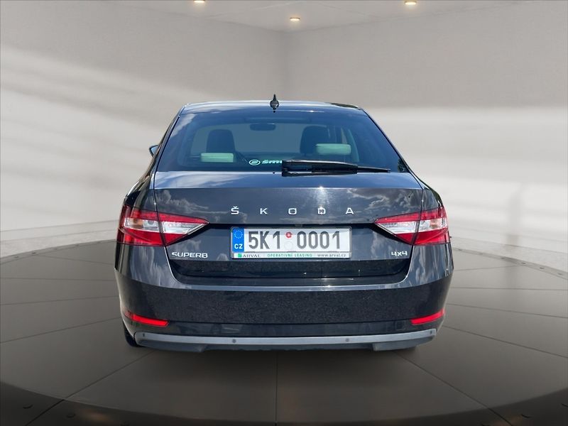 Škoda Superb 2,0 TDI 147 Style 4x4 DSG - fotka 5 z 11