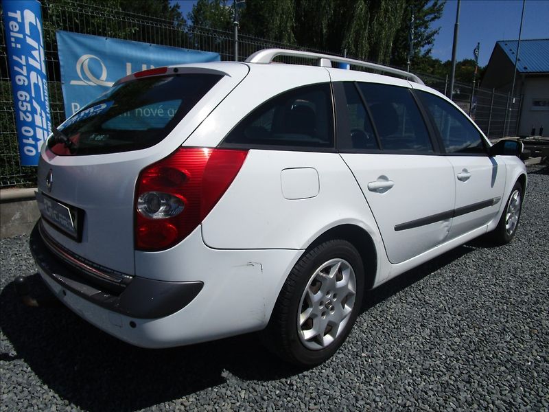 Renault Laguna Grandtour 1.9dCi, aut Klima - fotka 4 z 40