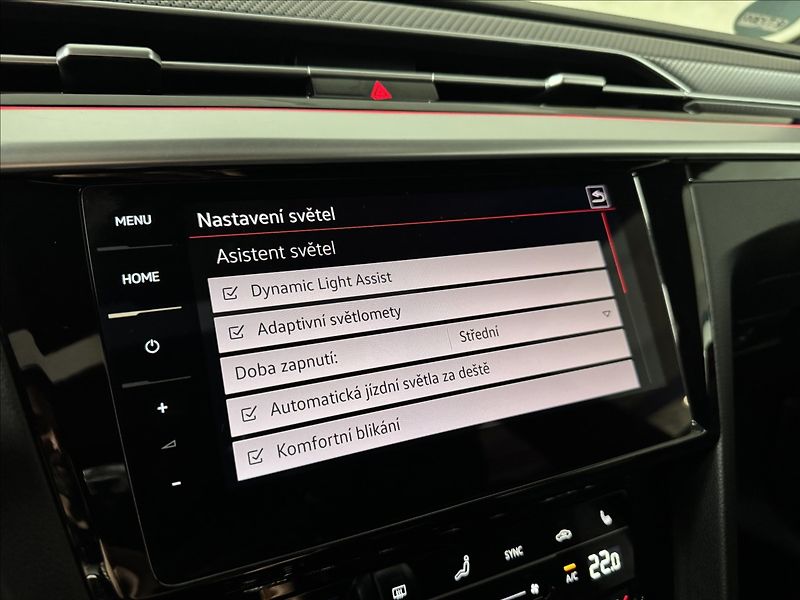 Volkswagen Arteon Shooting Brake 1,4 TSi  DSG R-Line LED Assist - fotka 33 z 50
