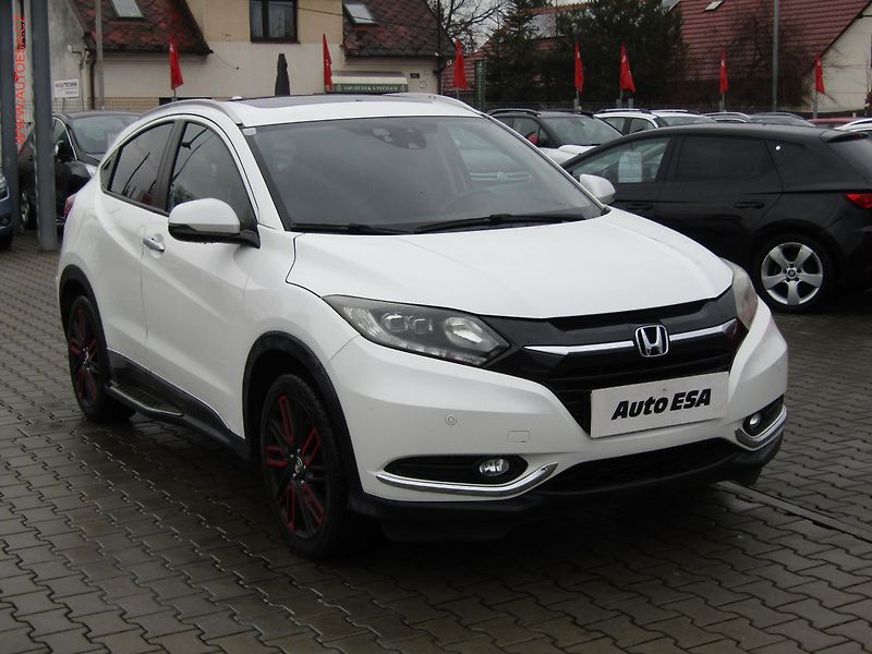 Honda HR-V (2015) 1.5 i CVT, AT, navi - fotka 1 z 20