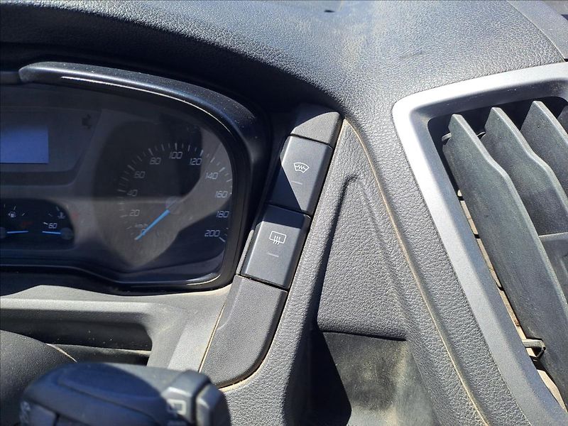 Ford Transit 2,0 TDCI L3H2 1.MAJITEL,CZ - fotka 11 z 14