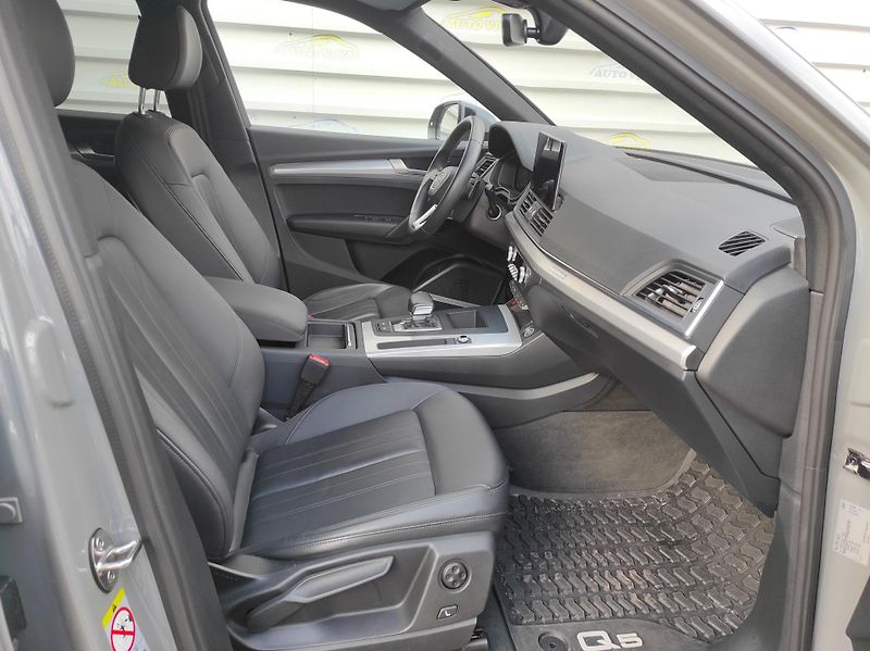 Audi Q5 2,0TFSi 195kW,Sportback, 4x4 - fotka 13 z 63